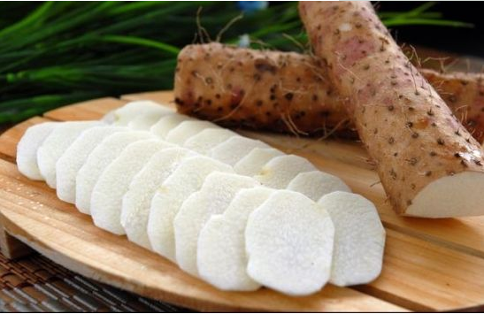 老年人吃山藥竟有這么多好處，究竟怎樣吃才能發(fā)揮出山藥的功效與作用